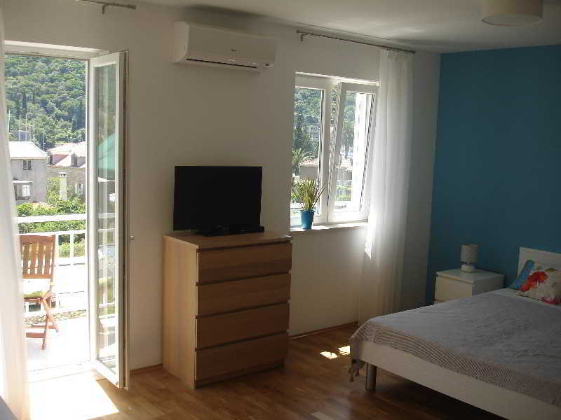 Apartments Silvija Mokošica Esterno foto